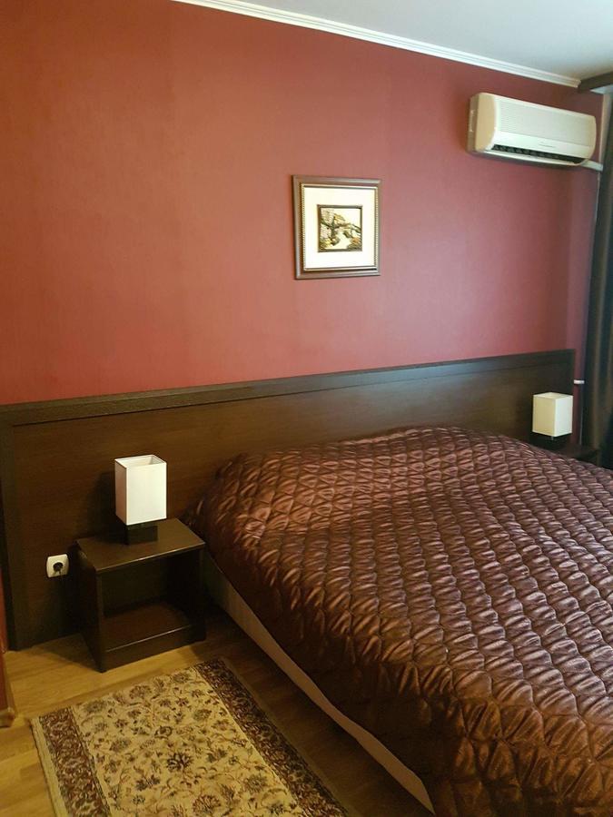Oryakhovo Motel Paradise מראה חיצוני תמונה